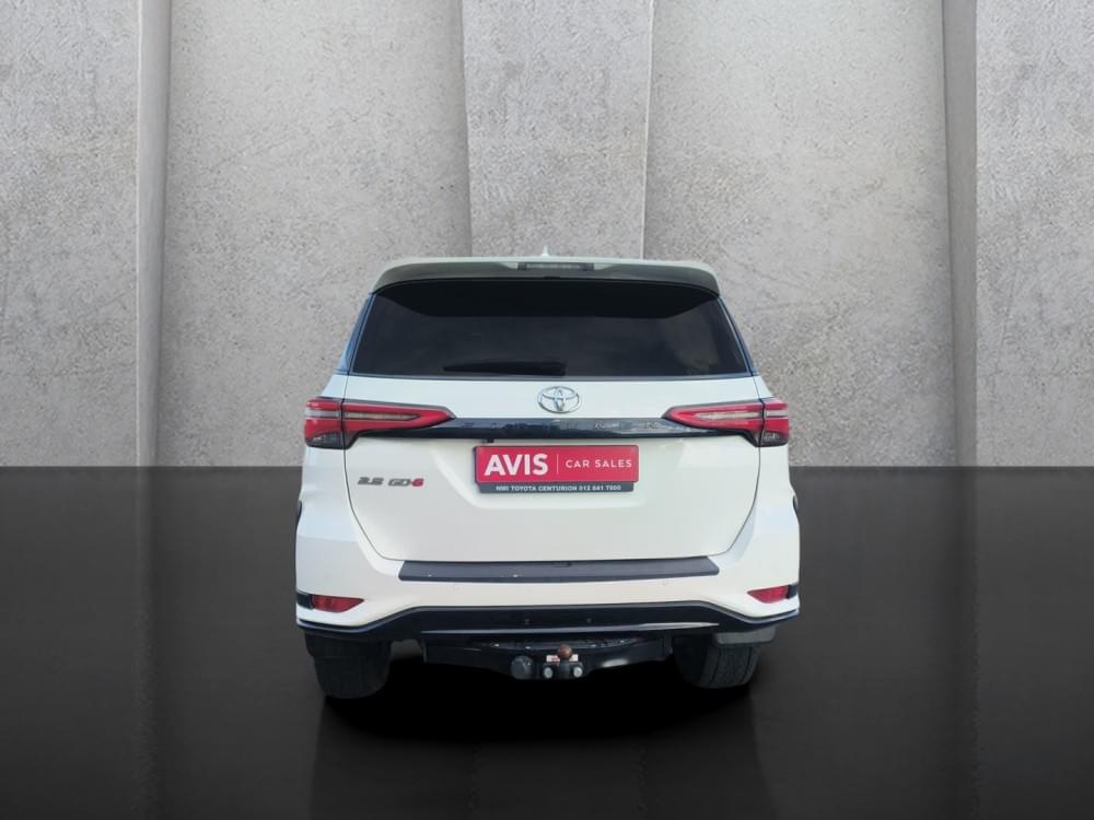 Toyota Fortuner 2.8 Gd-6 Rb At