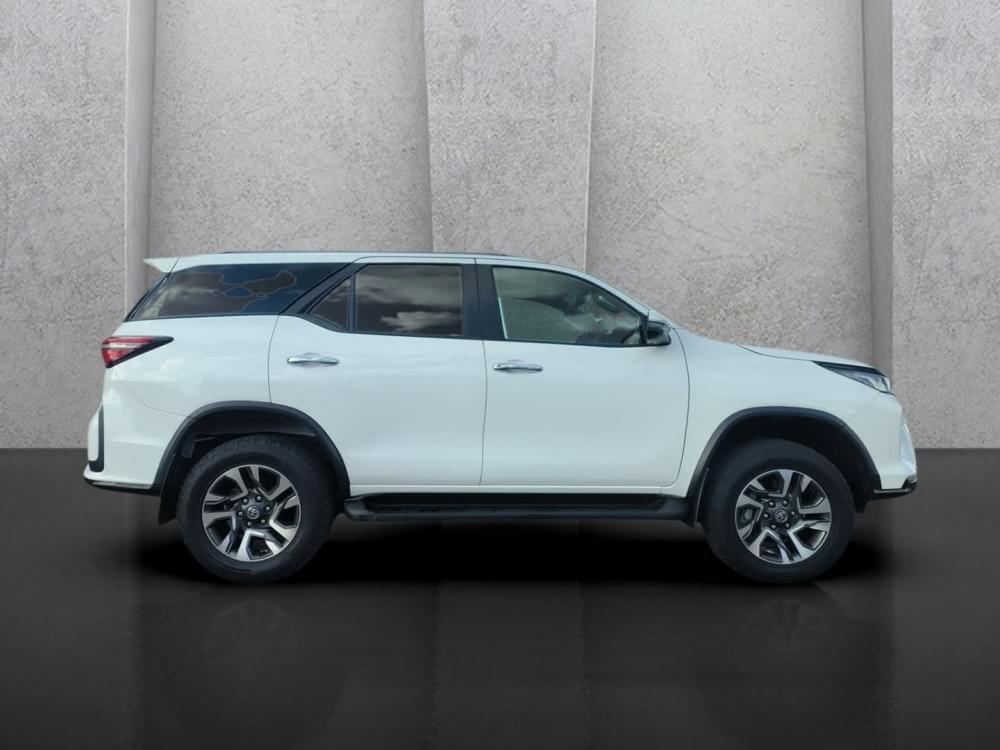 Toyota Fortuner 2.8 Gd-6 Rb At