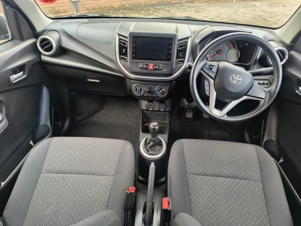 Toyota Vitz 1.0 Xr