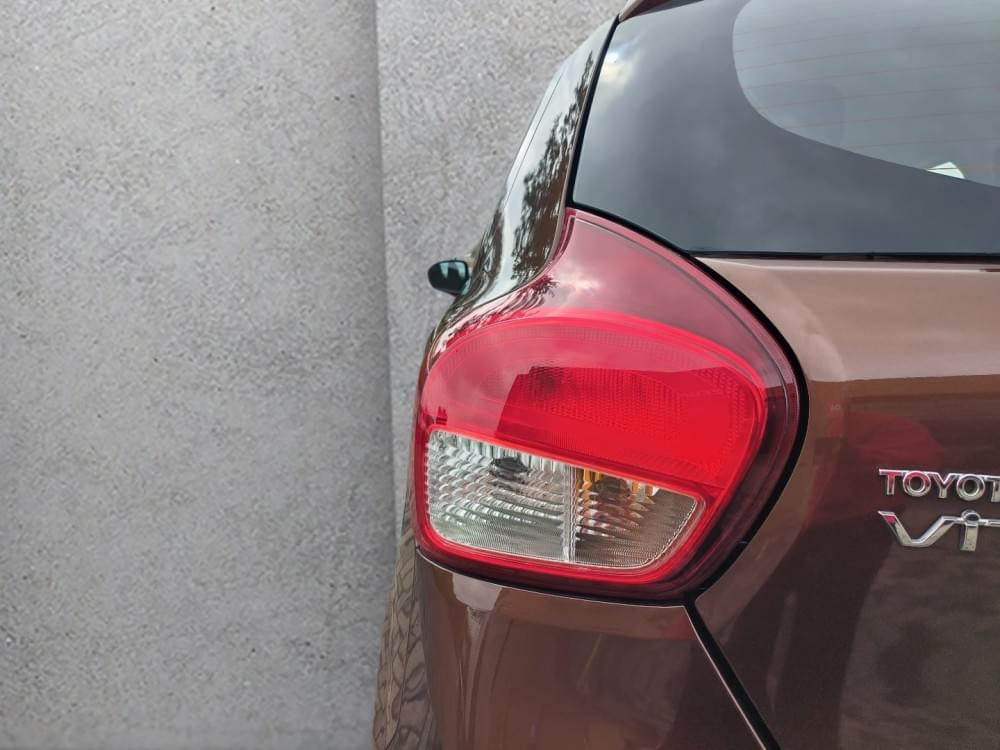 Toyota Vitz 1.0 Xr Amt