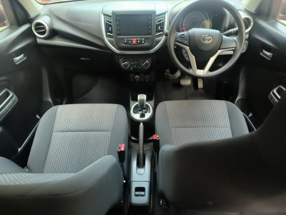 Toyota Vitz 1.0 Xr Amt