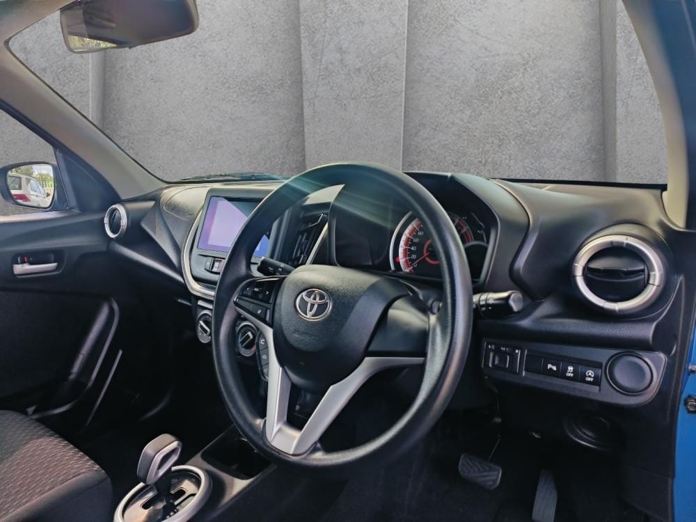 Toyota Vitz 1.0 Xr Amt