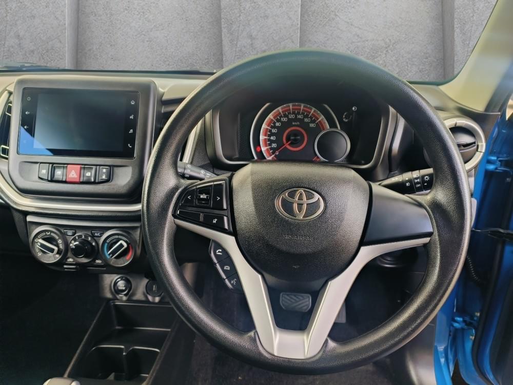 Toyota Vitz 1.0 Xr Amt