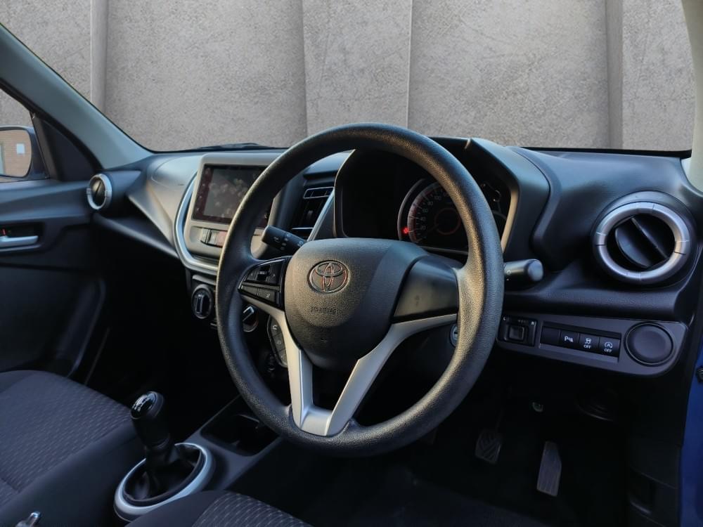 Toyota Vitz 1.0 Xr