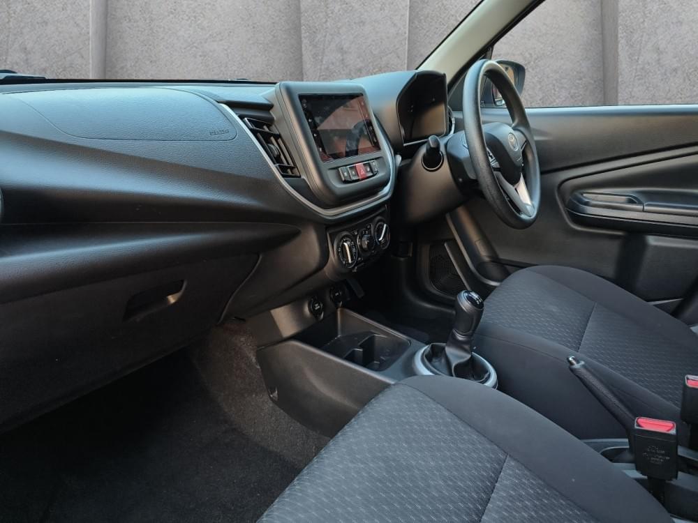 Toyota Vitz 1.0 Xr