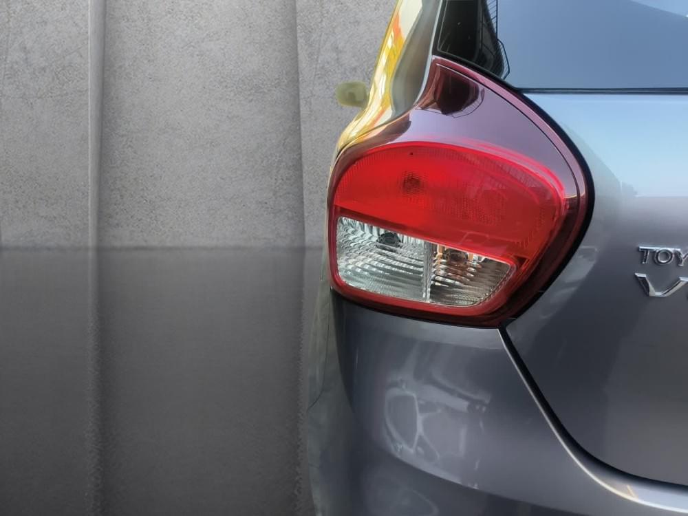 Toyota Vitz 1.0 Xr