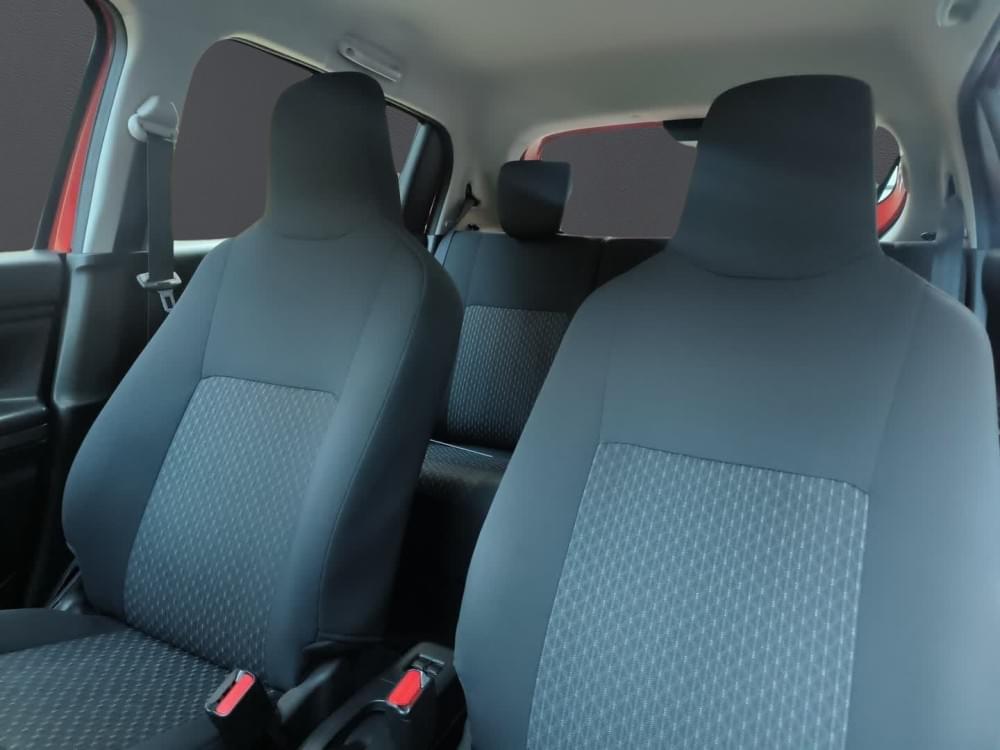 Toyota Vitz 1.0 Xr Amt