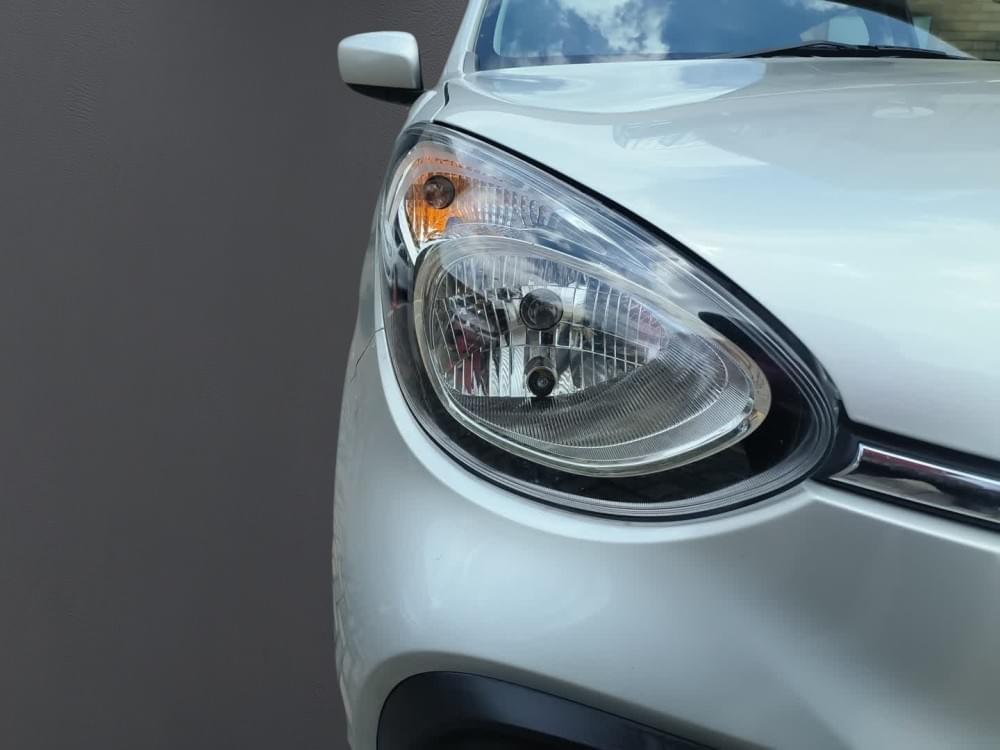 Toyota Vitz 1.0 Xr Amt
