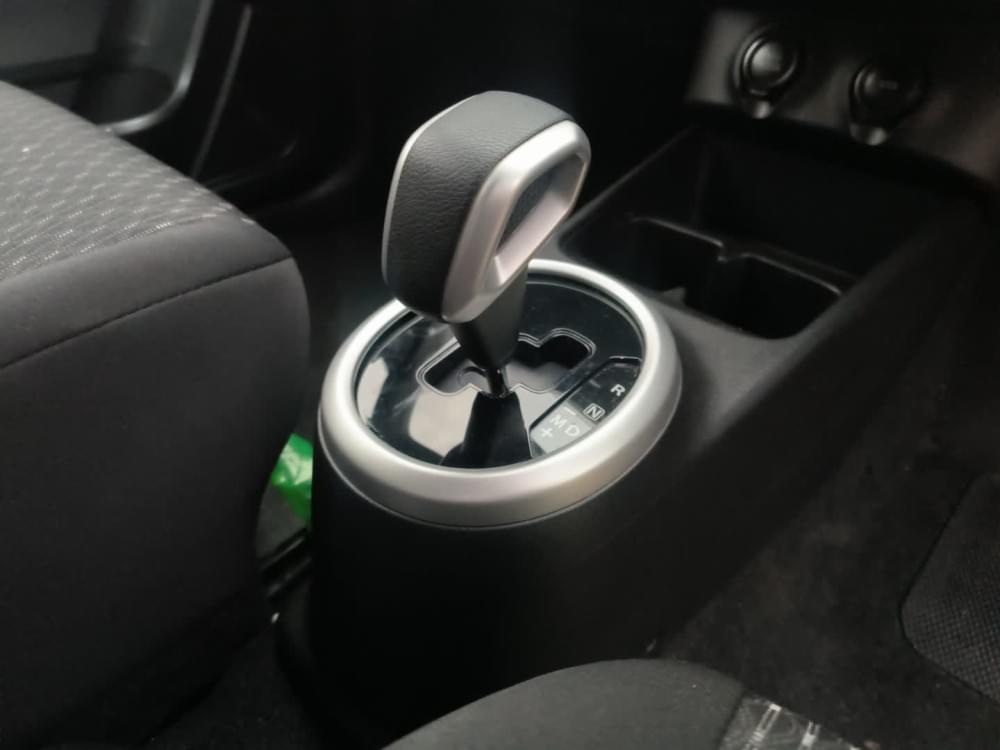 Toyota Vitz 1.0 Xr Amt