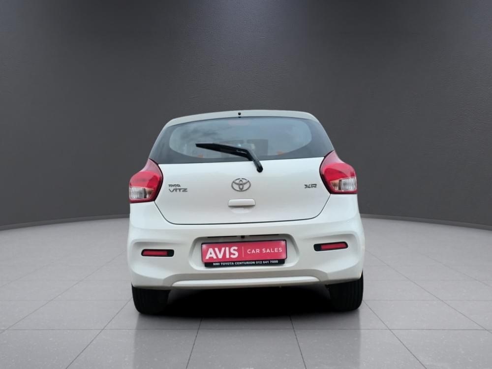 Toyota Vitz 1.0 Xr Amt