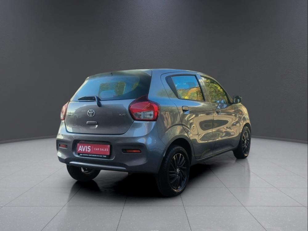 Toyota Vitz 1.0 Xr Mt
