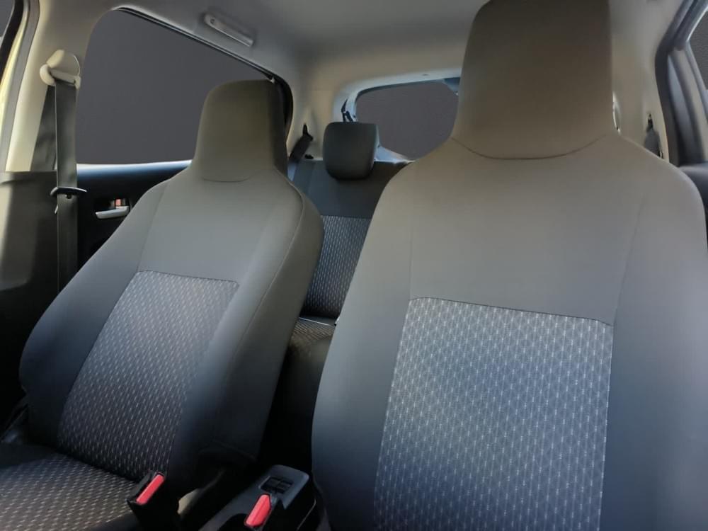 Toyota Vitz 1.0 Xr Mt