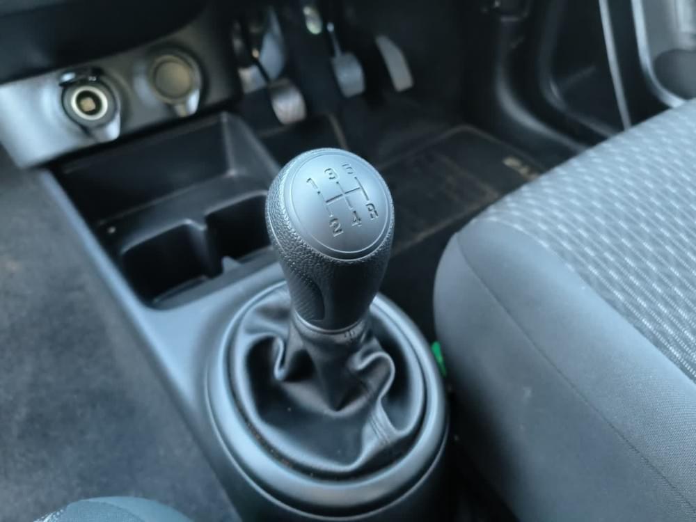Toyota Vitz 1.0 Mt