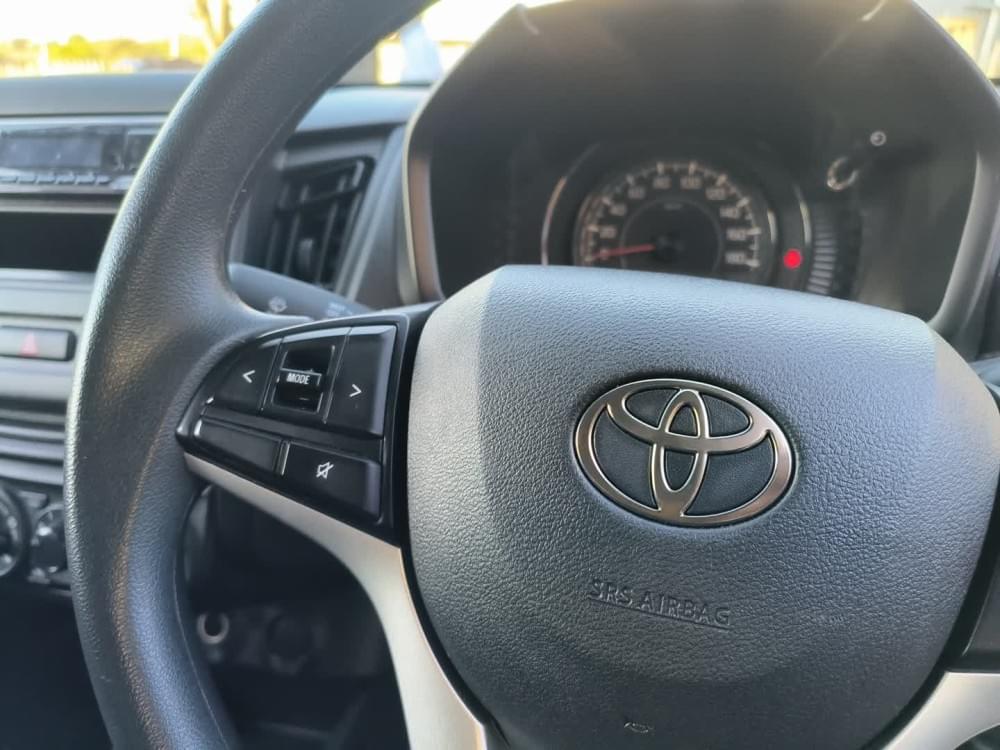 Toyota Vitz 1.0 Mt