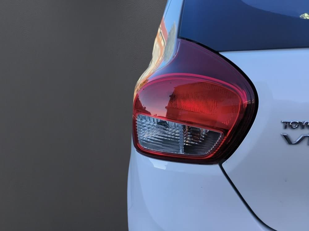 Toyota Vitz 1.0 Mt