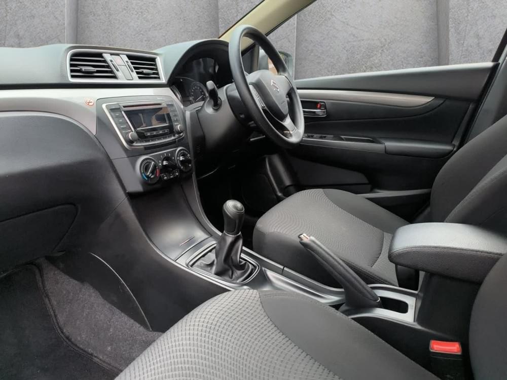 Suzuki Ciaz 1.5 Gl