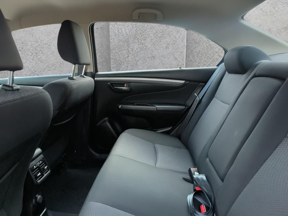 Suzuki N/A 1.5 Gl At