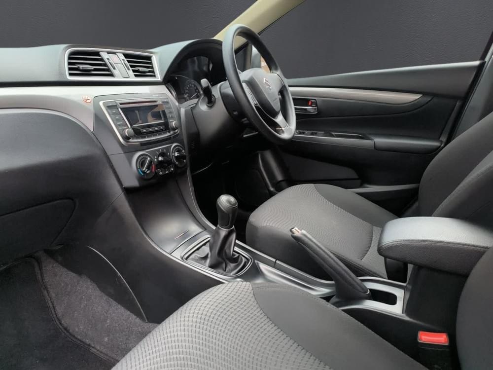 Suzuki Ciaz 1.5 Gl