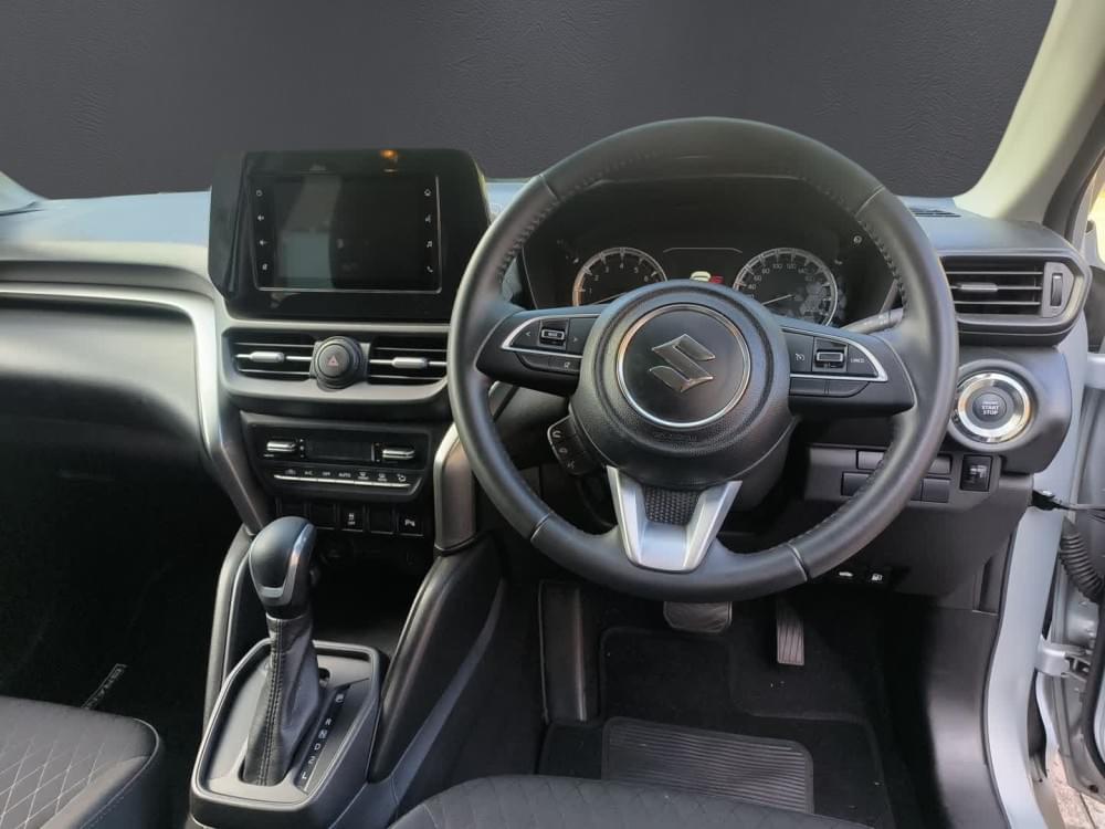 Suzuki N/A 1.5 Gl At