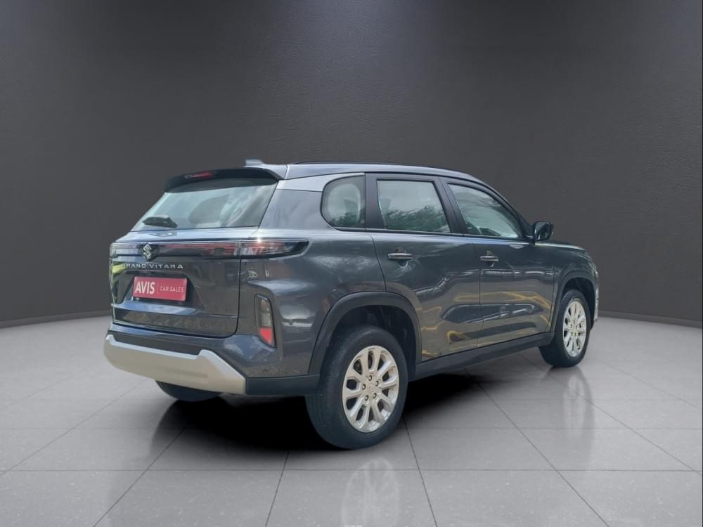 Suzuki N/A 1.5 Gl At