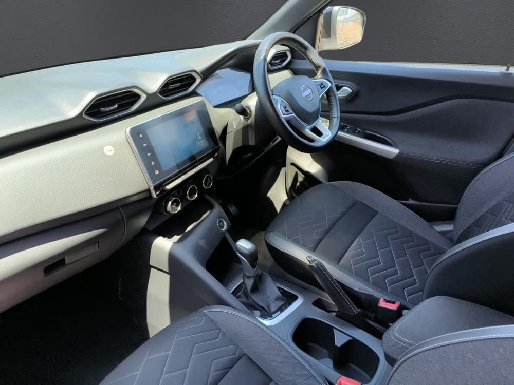 Nissan Magnite 1.0T Acenta