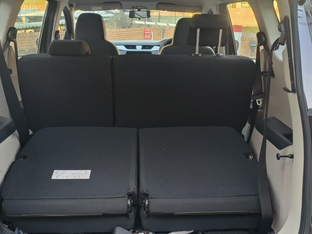 Renault Triber 1.0 Zen
