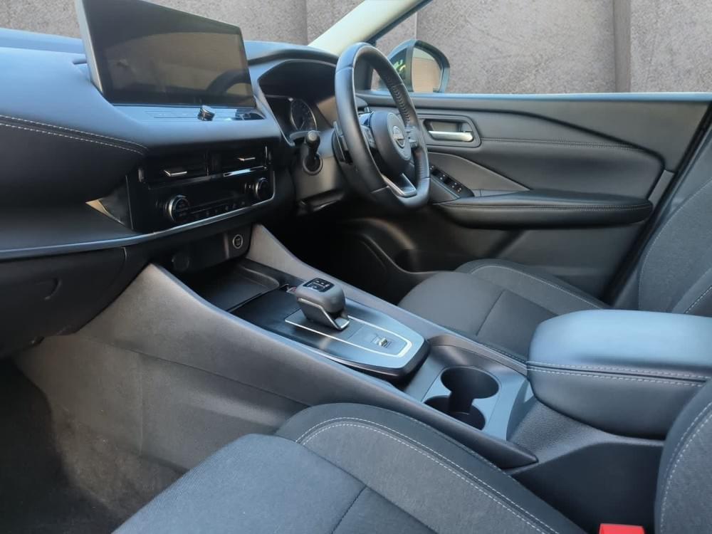 Nissan Qashqai 1.3T Acenta Xtronic