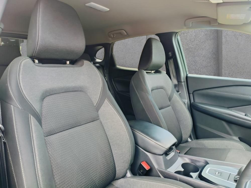 Nissan Qashqai 1.3T Acenta Xtronic 2-Tone