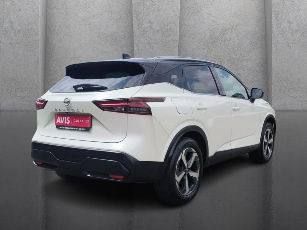 Nissan Qashqai 1.3T Acenta Xtronic 2-Tone