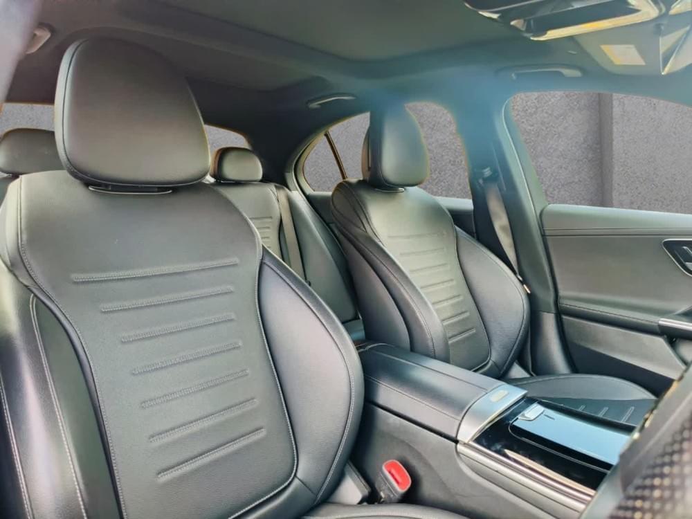 Mercedes Benz C-Class Sedan 200