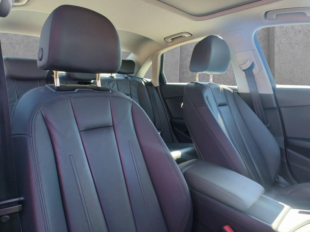 Audi A4 Sedan 35 Tfsi S Tronic Advanced