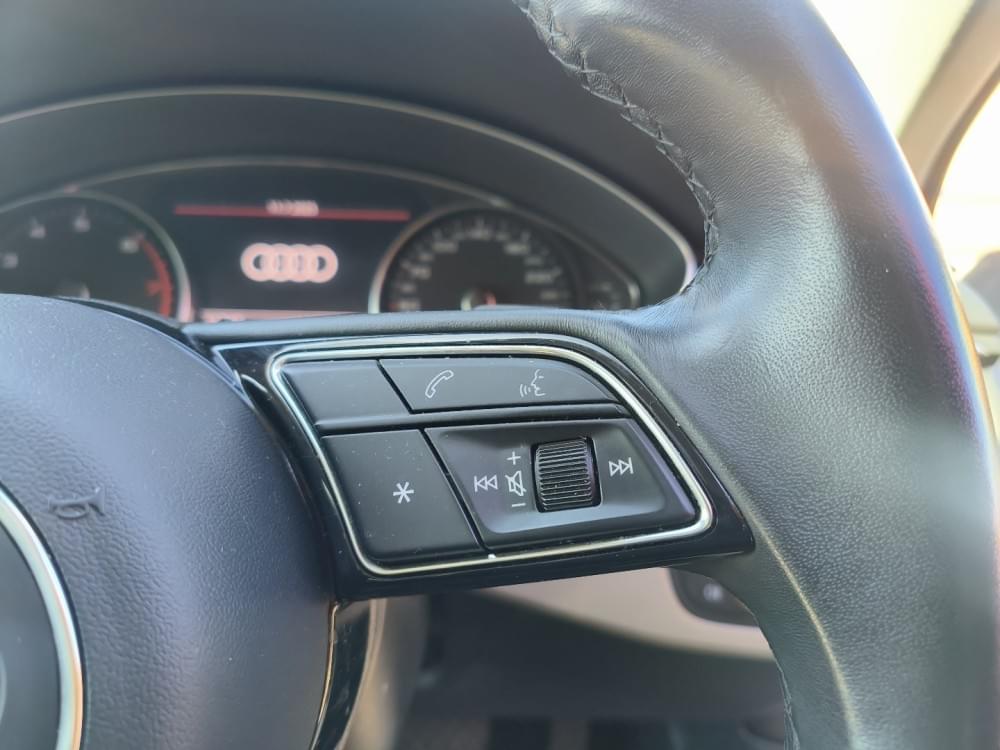 Audi A4 Sedan 35 Tfsi S Tronic Advanced