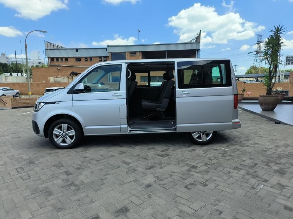 Volkswagen Kombi 2.0 Tdi Trendline Dsg