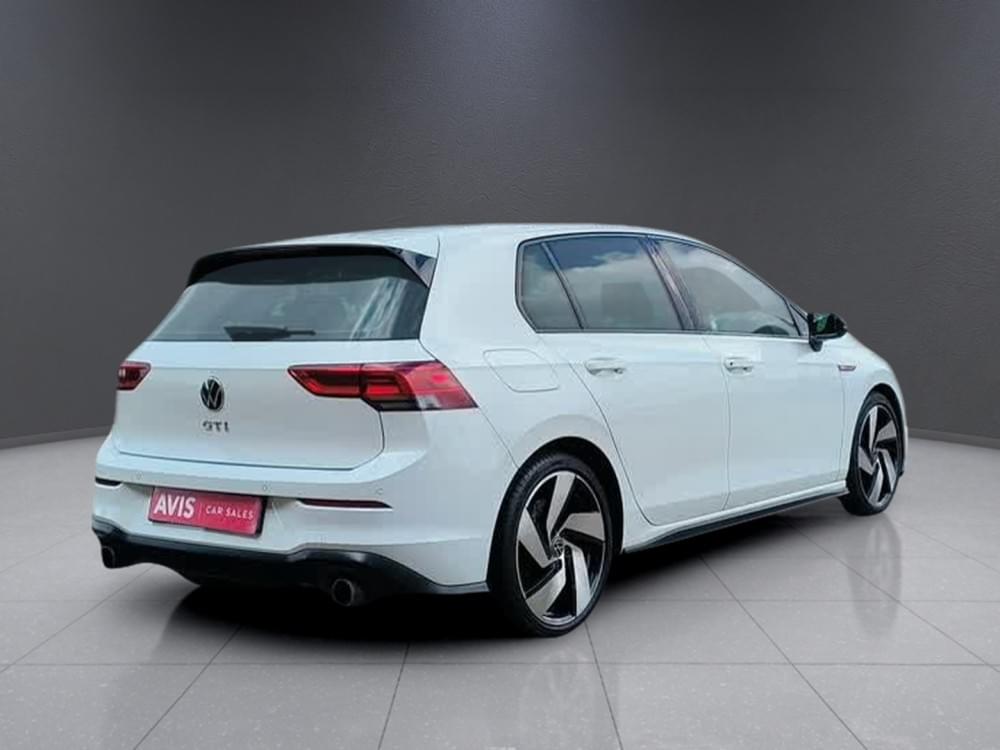 Volkswagen Golf 8 2.0 Gti