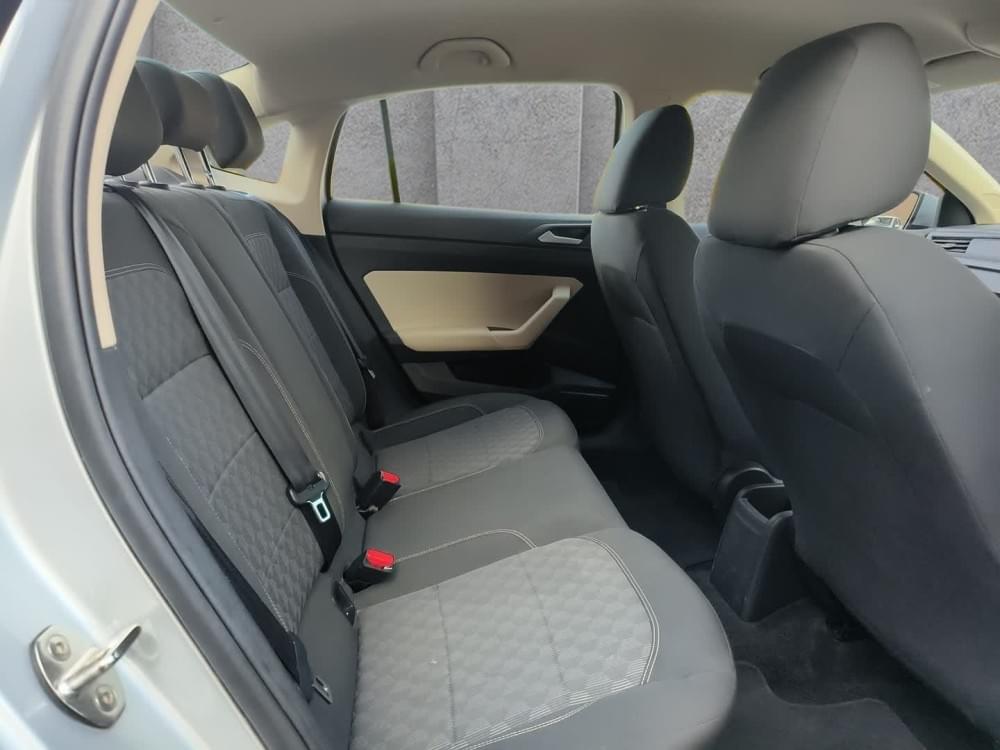 Volkswagen Polo Sedan 1.6 Tiptronic