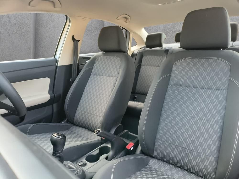Volkswagen Polo Sedan 1.6 Tiptronic
