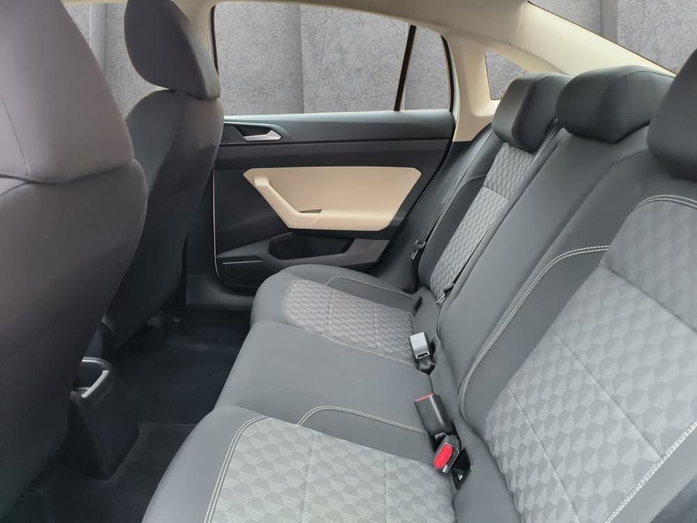 Volkswagen Polo Sedan 1.6 Base