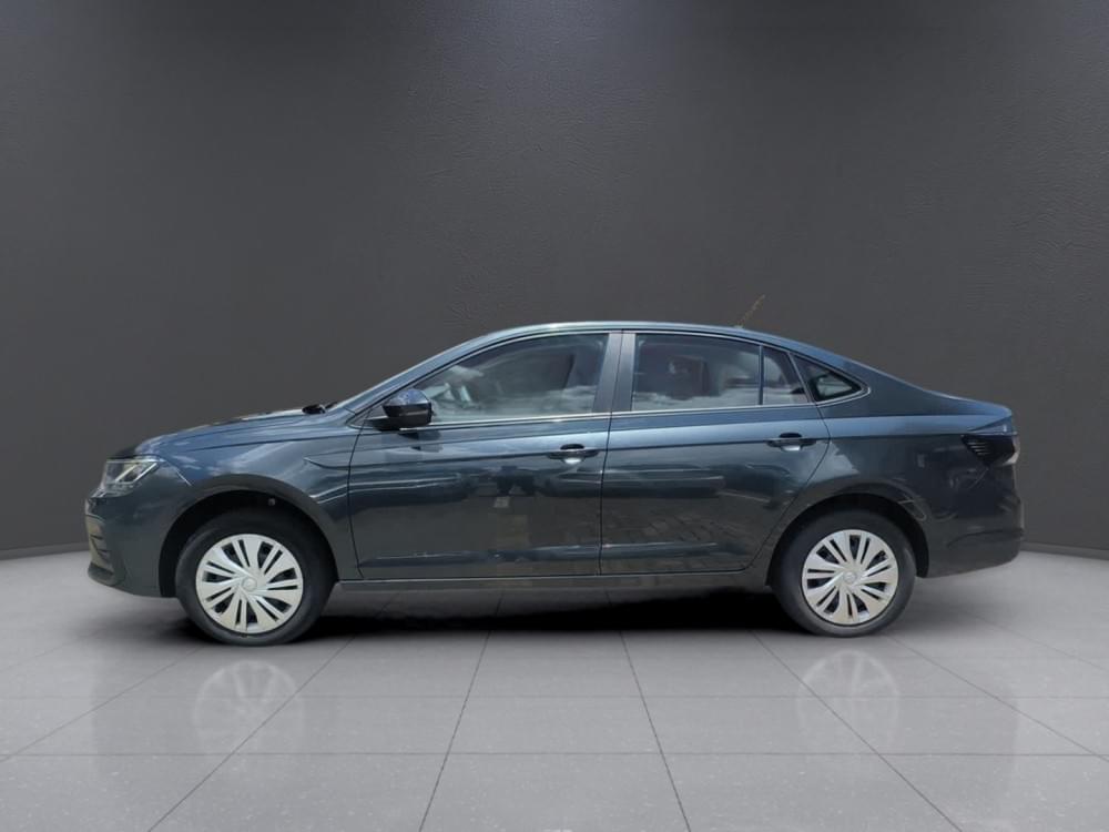 Volkswagen Polo Sedan 1.6 Base