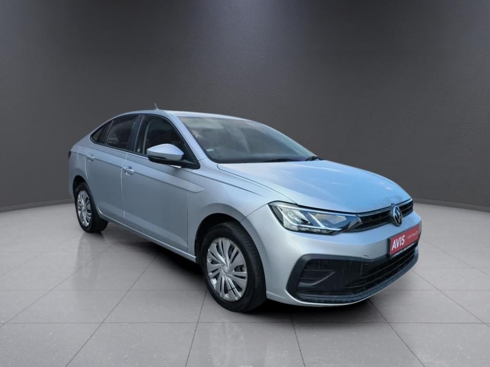 Volkswagen Polo Sedan 1.6 Base
