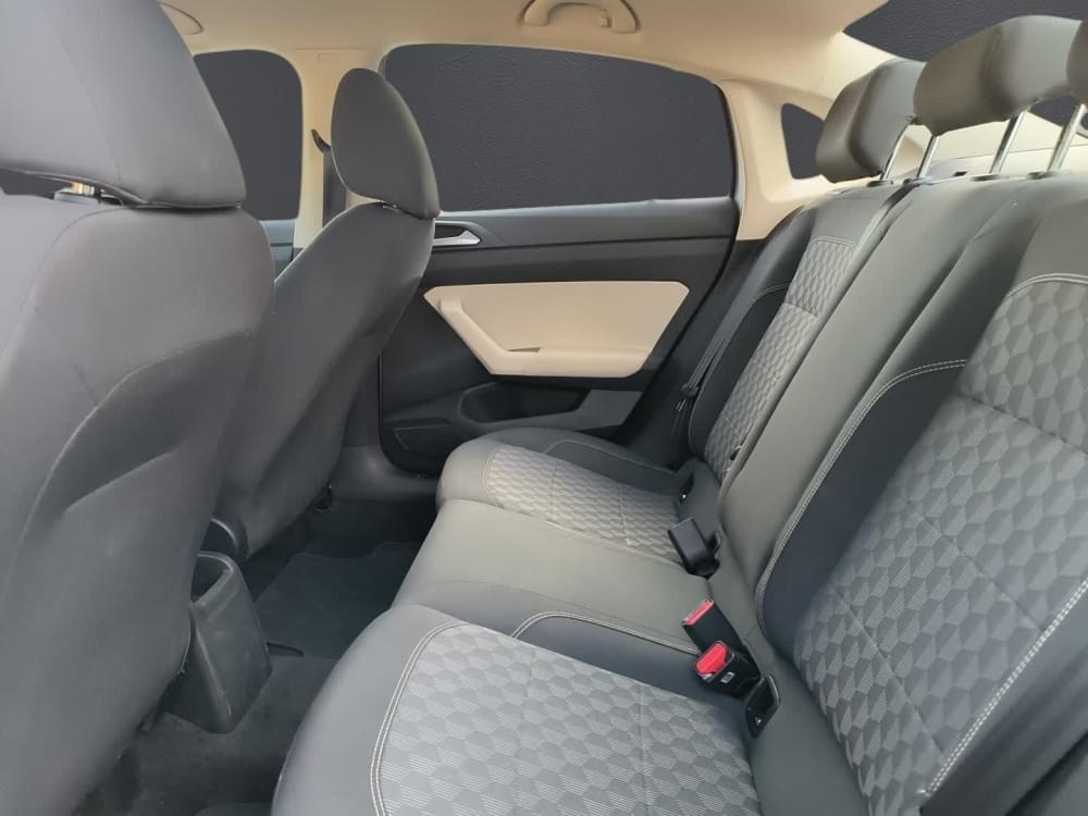 Volkswagen Polo Sedan 1.6 Base