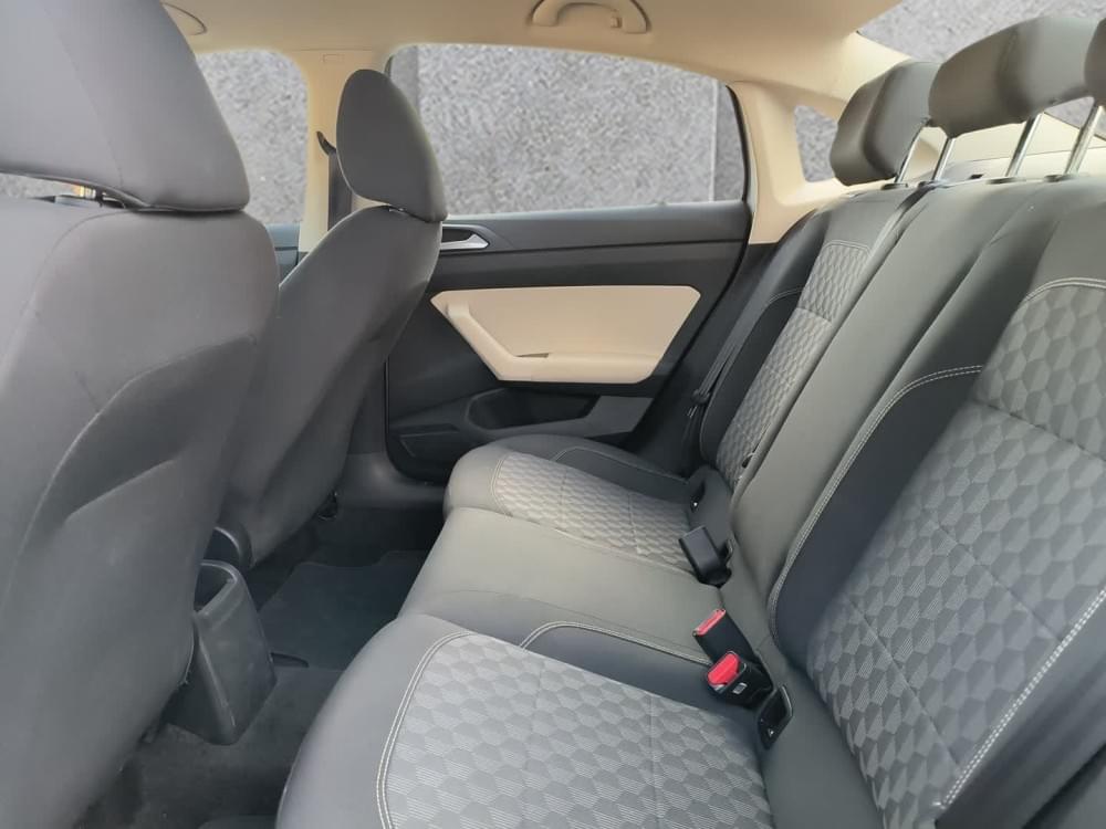 Volkswagen Polo Sedan 1.6 Base