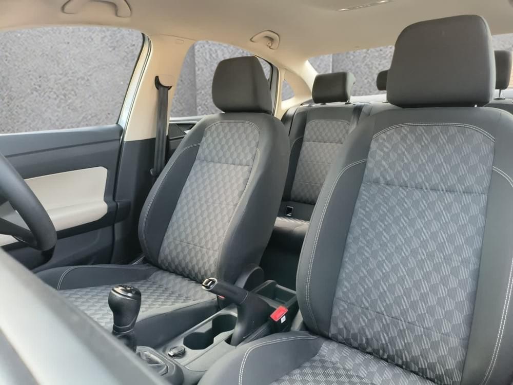 Volkswagen Polo Sedan 1.6 Base