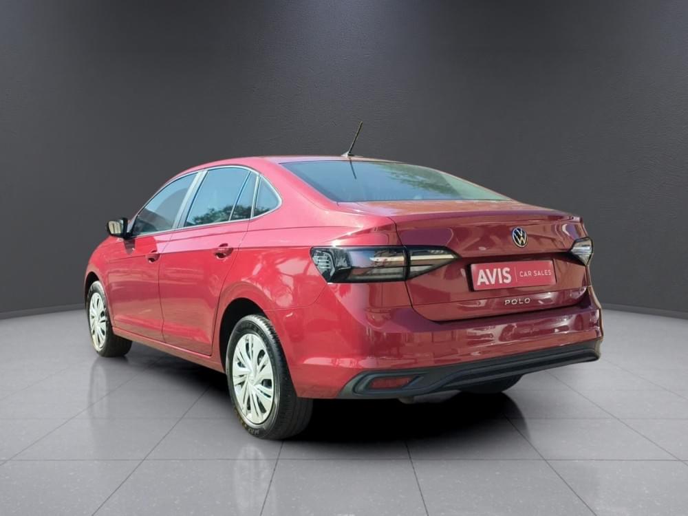 Volkswagen Polo Sedan 1.6 Base