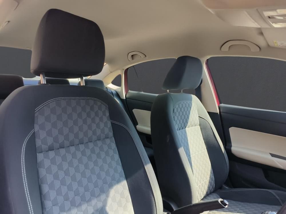Volkswagen Polo Sedan 1.6 Base