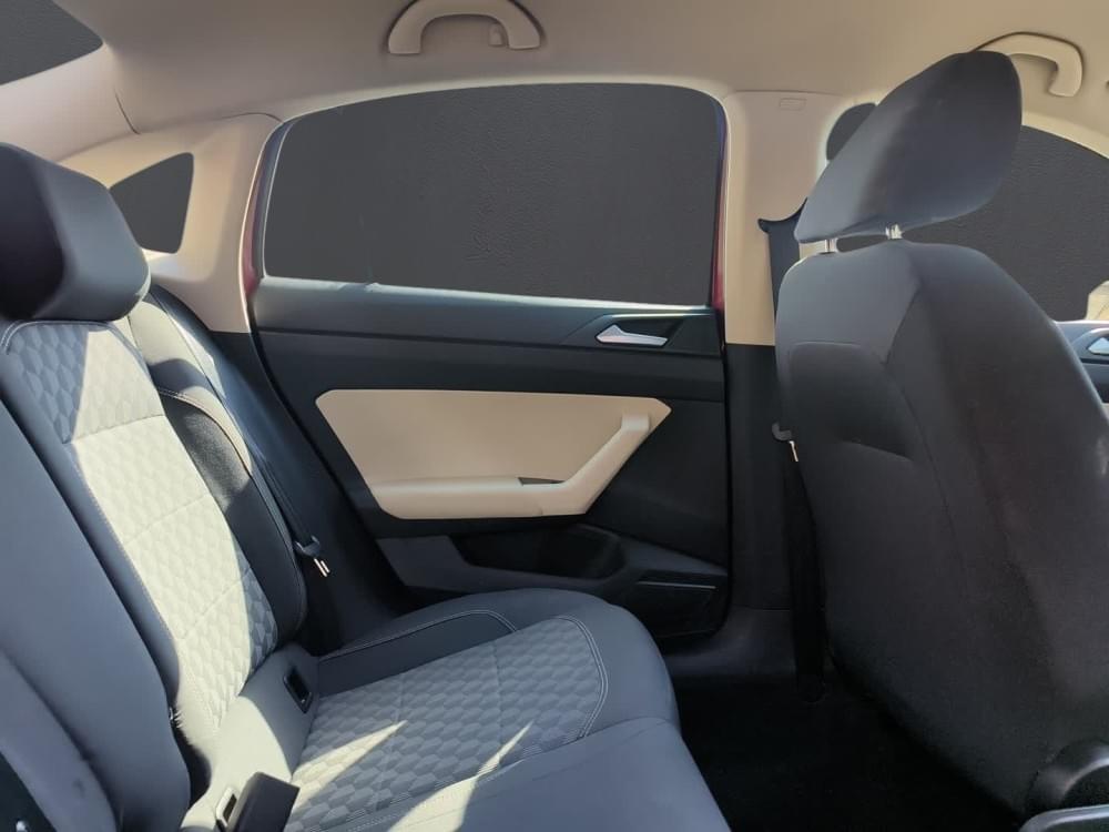 Volkswagen Polo Sedan 1.6 Base