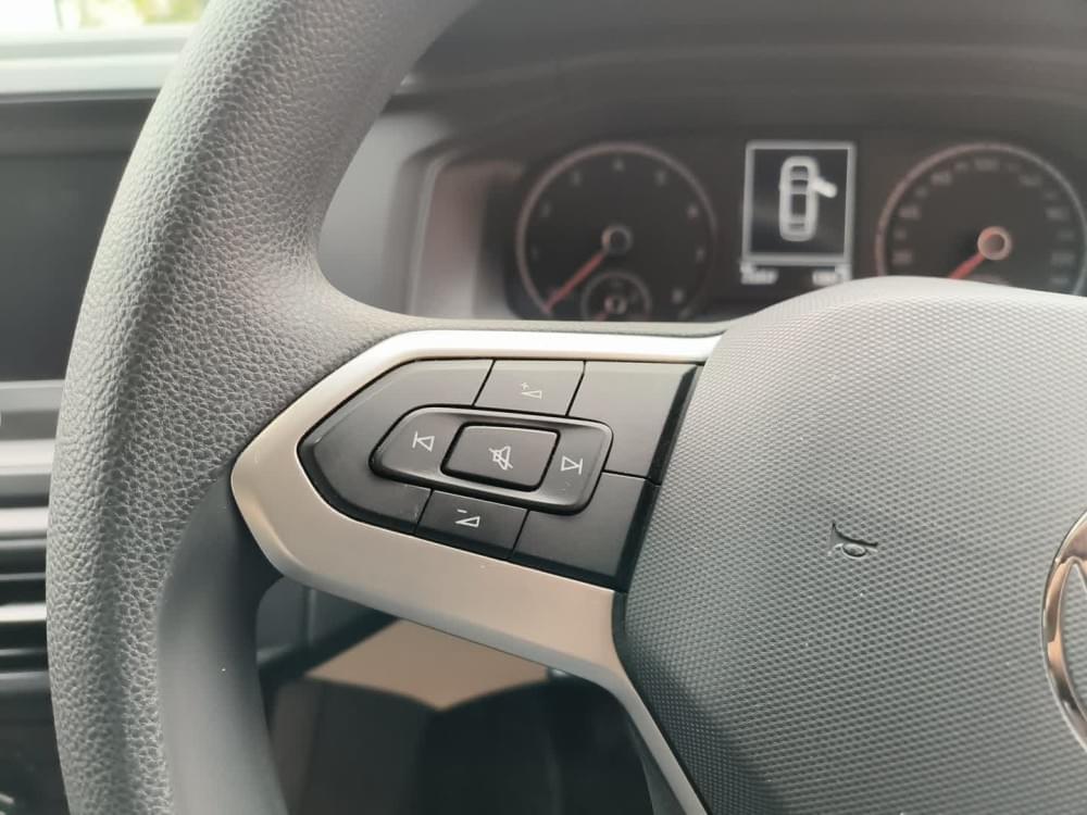 Volkswagen Polo Sedan 1.6 Tiptronic