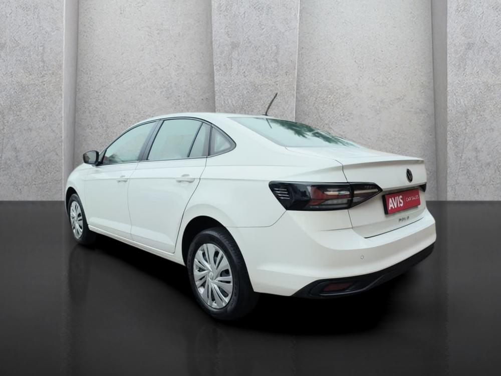 Volkswagen Polo Sedan 1.6 Base