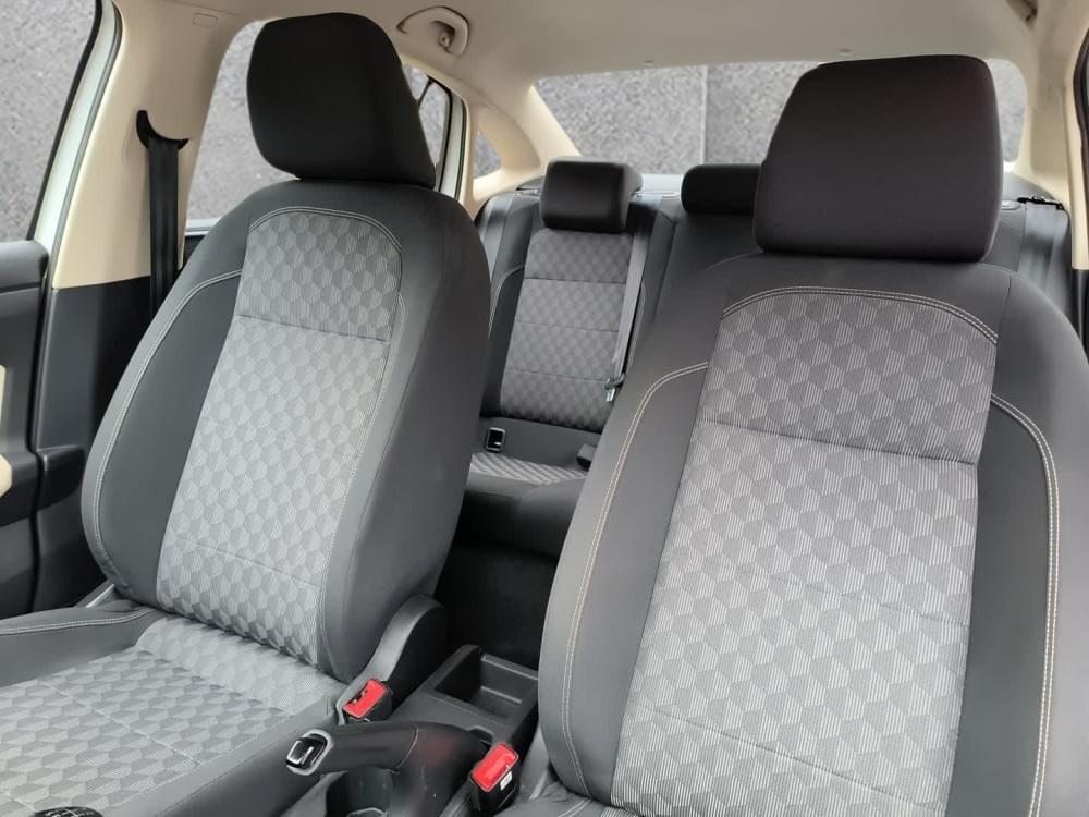 Volkswagen Polo Sedan 1.6 Base