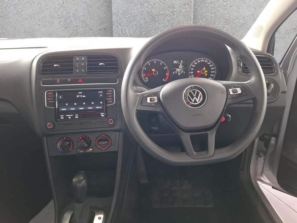 Volkswagen Polo Vivo Hatch 1.6 Comfortline Tiptronic