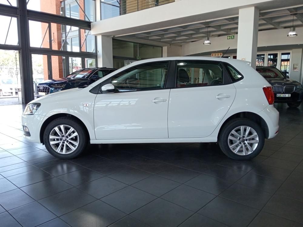 Volkswagen Polo Vivo Hatch 1.6 Comfortline Tiptronic